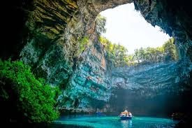 Tourisme: Leçon 13: Des grottes et cavernes de Phong Nha-Ke Bang - ảnh 1