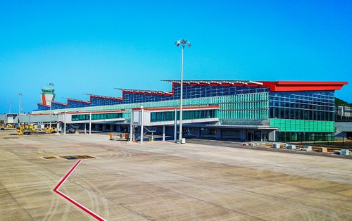 L'aéroport international de Vân Dôn  - ảnh 1
