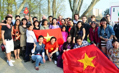 Les Vietnamiens de l’étranger, des acteurs importants pour le développement du pays - ảnh 1