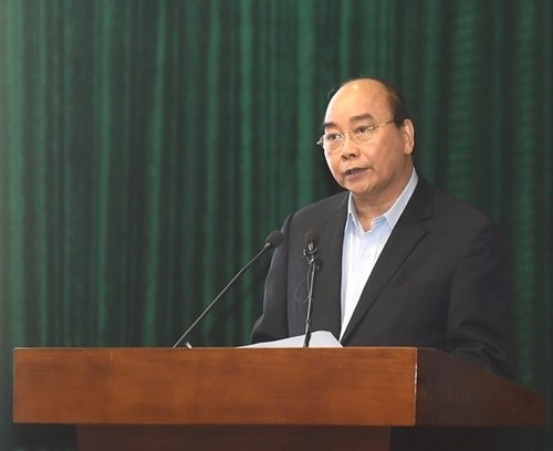 Coronavirus : Nguyên Xuân Phuc travaille avec le ministère de la Défense - ảnh 1