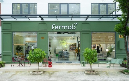 Mobilier d'extérieur: Fermob ouvre sa boutique à Hô Chi Minh-Ville - ảnh 1