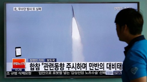 North Korean missile launch fails - ảnh 1