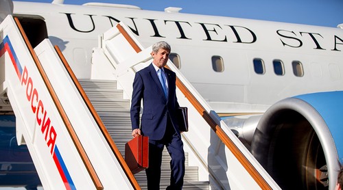 US Secretary of State John Kerry visits Moscow - ảnh 1