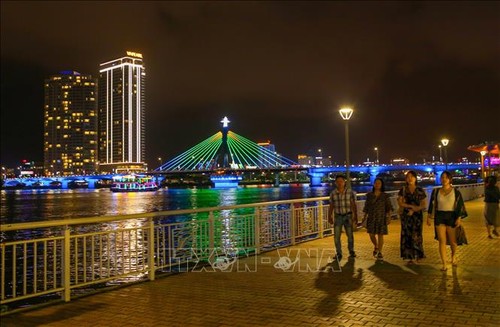 Da Nang to welcome 180,000 foreign visitors during Tet - ảnh 1