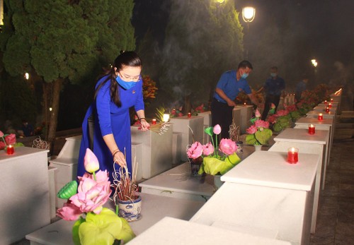 Heroic martyrs honored nationwide - ảnh 2