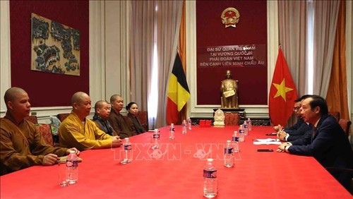 Buddhist Sangha working to popularize culture abroad - ảnh 1
