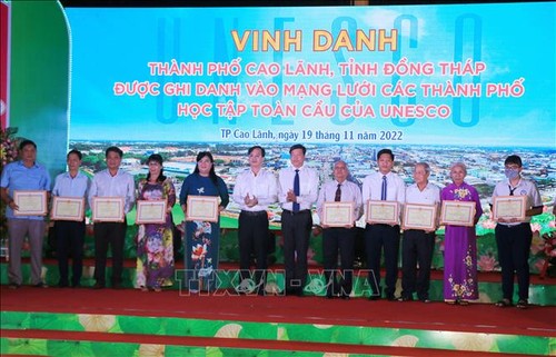 Cao Lanh celebrates its admission to UNESCO Global Network of Learning Cities - ảnh 1