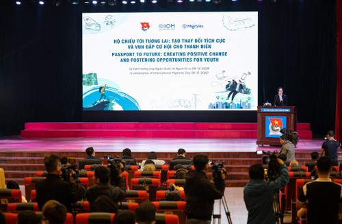 Impact of migration on young people highlighted at Hanoi seminar  - ảnh 1