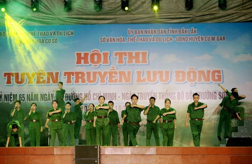 Communication contest held in Dak Lak marks 65th anniversary of Ho Chi Minh Trail - ảnh 1