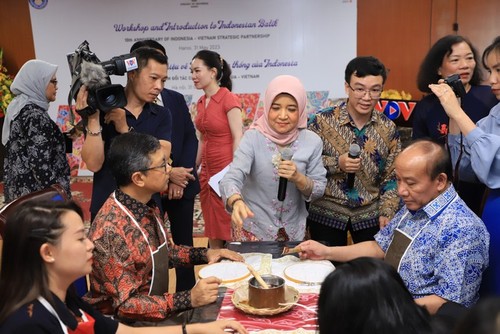Asosiasi Persahabatan Vietnam-Indonesia : Mendorong Silatuhrami Rakyat Dua Negeri - ảnh 1