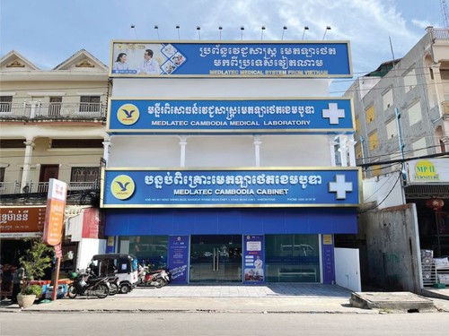 Medlatec Kamboja Turut Mengembangkan Kesehatan Kamboja - ảnh 1