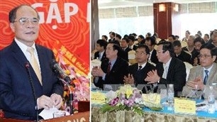 Parlamentspräsident Nguyen Sinh Hung trifft Investoren in Nghe An - ảnh 1