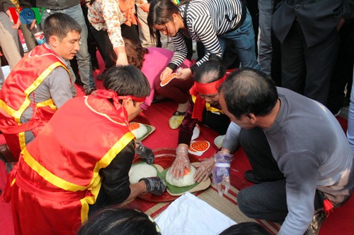 Kochwettbewerb für Chung- und Day-Kuchen in Con Son  - ảnh 19