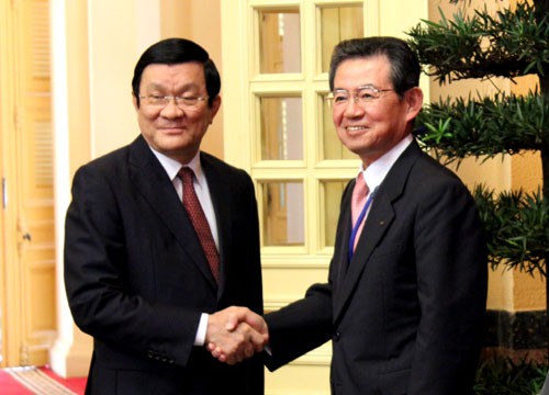 Staatspräsident Truong Tan Sang empfängt japanische Unternehmen - ảnh 1