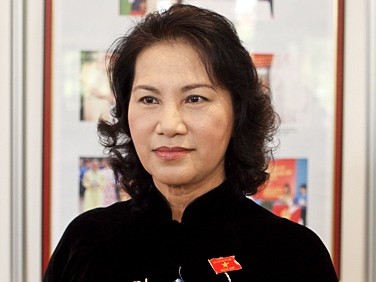 Vize-Parlamentspräsidentin Nguyen Thi Kim Ngan besucht Rumänien  - ảnh 1