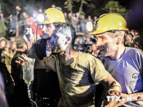 Spannungen nach Grubenunglück in Türkei - ảnh 1