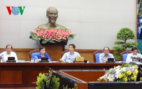 Vize-Premierminister Vu Duc Dam tagt mit Kommission zum Schutz der Lebensmittelhygiene  - ảnh 1