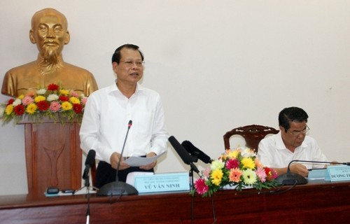 Vize-Premierminister Vu Van Ninh: Ca Mau soll die landwirtschaftliche Umstrukturierung verstärken - ảnh 1