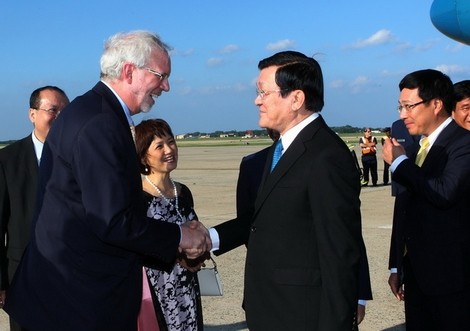 Staatspräsident Truong Tan Sang empfängt US-Botschafter David Shear - ảnh 1