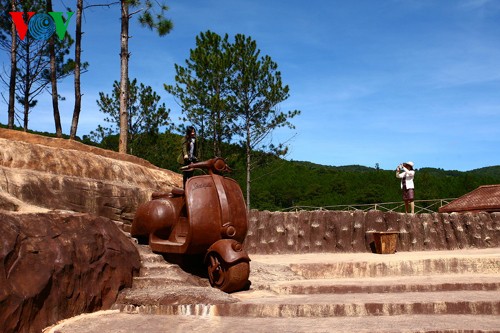 Das größte Werk der Bildhauerei in Vietnam  - ảnh 20