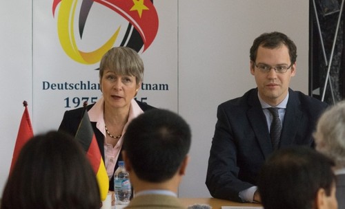 40. Jahrestag der Aufnahme diplomatischer Beziehungen zwischen Vietnam und Deutschland - ảnh 1