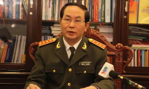 Regeln für die Zusammenarbeit in Sicherheit im Hochland Tay Nguyen unterzeichnen - ảnh 1