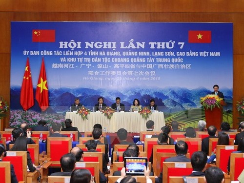 Vier Grenzprovinzen Vietnams verstärken die Zusammenarbeit mit dem autonomen Gebiet Zhuang in China - ảnh 1