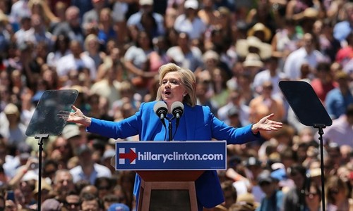US-Präsidentschafts-Kandidatin Hillary Clinton startet ihren Wahlkampf - ảnh 1