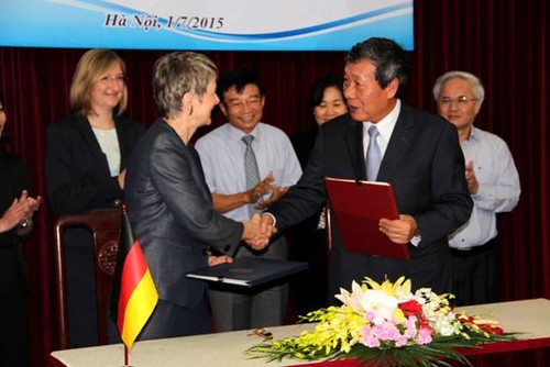 Ein Bekenntnis zwischen Vietnam und Deutschland zur Ausbildung in der Altenpflege unterzeichnet - ảnh 1