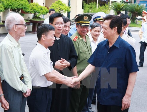 Premierminister Nguyen Tan Dung berichtet über das Ergebnis der Parlamentssitzung - ảnh 1