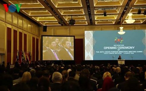 Eröffnung der ASEAN-Außenministerkonferenz in Malaysia - ảnh 1