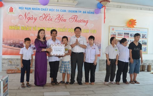 Aktivitäten zum Tag der vietnamesischen Agent-Orange-Opfer - ảnh 1