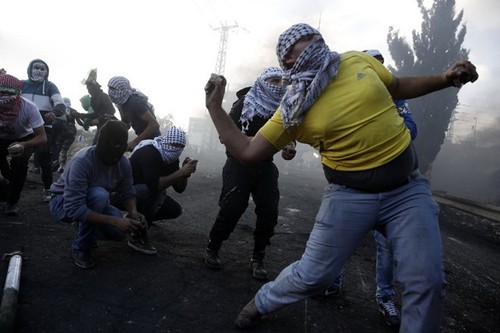 Gewalt zwischen Israel und Palästina eskaliert  - ảnh 1