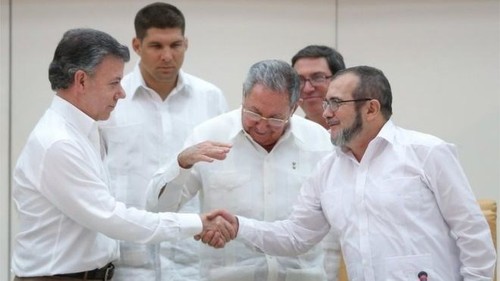 Kolumbiens Präsident bietet FARC Waffenstillstand an - ảnh 1