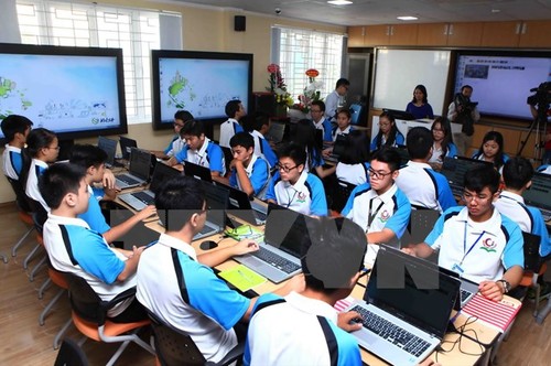 Südkorea unterstützt Vietnam bei der IT-Anwendung im Bildungssektor - ảnh 1