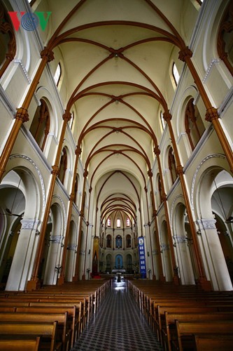 Die einzigartige Architektur der Kirchen im ganzen Land - ảnh 13