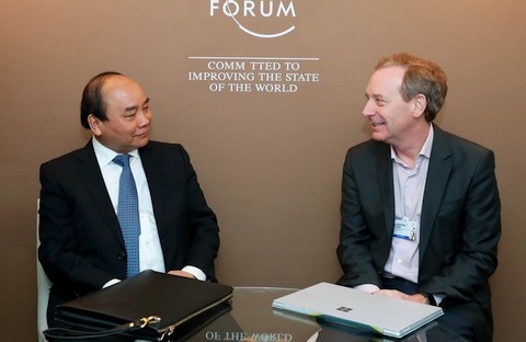Premierminister Nguyen Xuan Phuc nimmt an Aktivitäten des Weltwirtschaftsforums in Davos teil - ảnh 3
