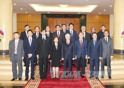 KPV-Generalsekretär Nguyen Phu Trong empfängt ASEAN-Diplomaten - ảnh 1