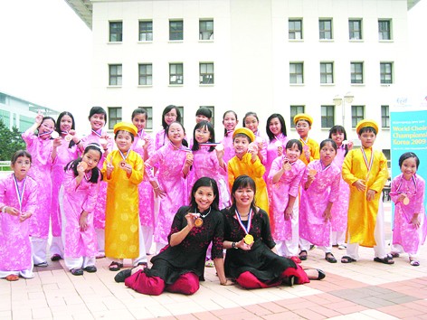 Das vietnamesische Chor integriert sich in die Weltmusik - ảnh 2