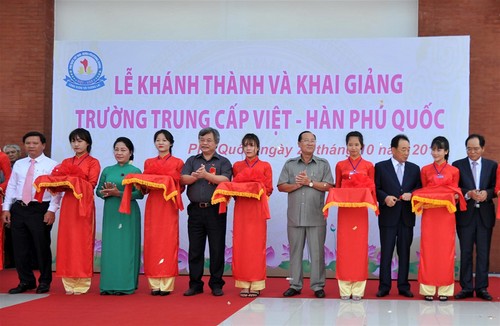 Einweihung der Vietnam-Südkorea-Berufsschule auf der Insel Phu Quoc - ảnh 1