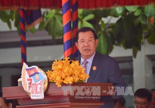 Kambodscha feiert den 39. Jahrestag der Befreiung von den Roten Khmer - ảnh 1