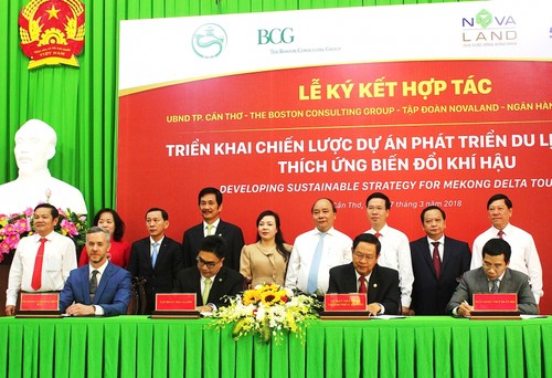 Dokument zur Entwicklung des Tourismus im Mekong-Delta unterzeichnet - ảnh 1