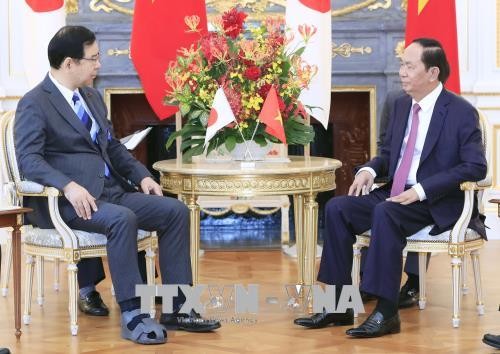 Staatspräsident Tran Dai Quang empfängt den Präsident der Kommunistischen Partei Japans Kazuo Shii - ảnh 1