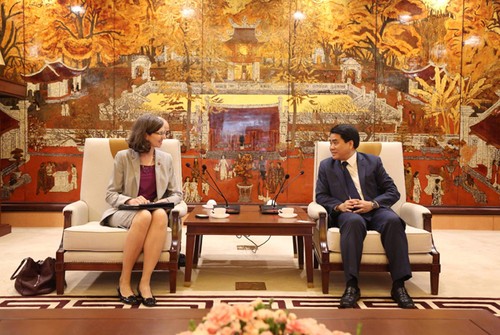 Hanoi und Kanada verstärken die Zusammenarbeit in verschiedenen Bereichen - ảnh 1