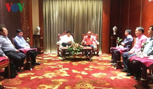 Der laotische Minister für Information, Kultur und Tourismus empfängt VOV-Intendant - ảnh 1