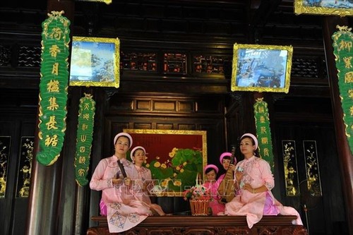 Vorstellung der immateriellen Kulturschätze der Menschheit in Khanh Hoa - ảnh 1