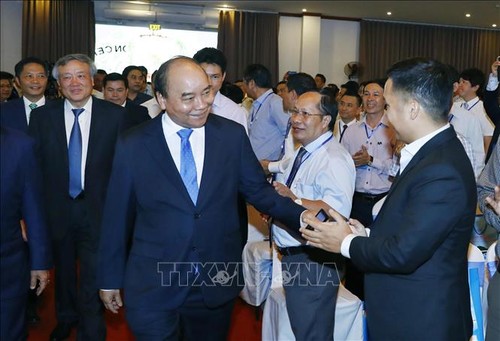 Premierminister Nguyen Xuan Phuc nimmt an der Investitionsförderungs-Konferenz in Quang Ngai teil - ảnh 1