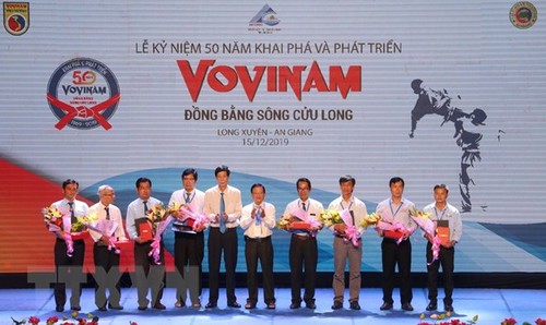 50 Jahre der Entwicklung des vietnamesischen Kungfus Vovinam im Mekong-Delta - ảnh 1