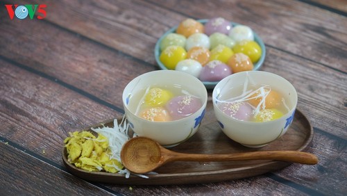 Farbenfrohe Troi- und Chay-Kuchen für das Fest Hanshi - ảnh 7