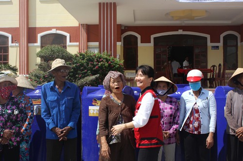 UNICEF unterstützt die Opfer der Dürre und der Covid-19-Epidemie in Ninh Thuan - ảnh 1